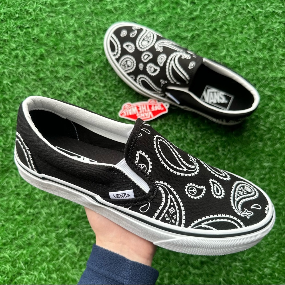 Vans Classic Slip On Peace Paisley Black White - Picture 4 of 10